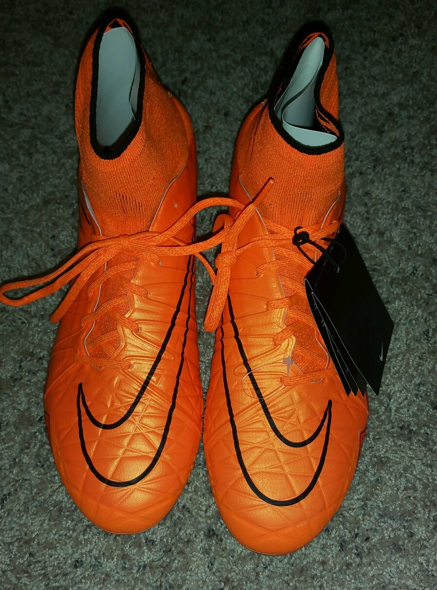NIB NIKE HYPERVENOM PHANTOM II AG-R MEN'S 12 BRIGHT ORANGE FOOTBALL CLEATS 280. NIB NIKE HYPERVENOM PHANTOM II AG-R MEN'S 12 BRIGHT ORANGE FOOTBALL CLEATS 280.
