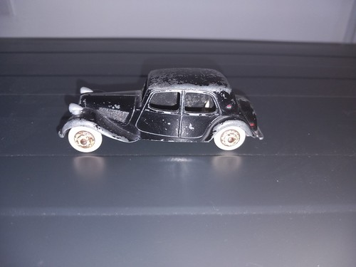 DINKY TOYS 24N CITROEN 11 BL MADE IN FRANCE MECCANO