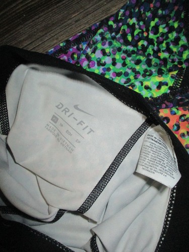 Nike Dri-Fit PRO Girls Sz XS Multicolor Print Cropped Leggings - Picture 4 of 9