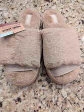 Muk Luks Women's Kirstey Slide Slippers Irish Cream Tan size M