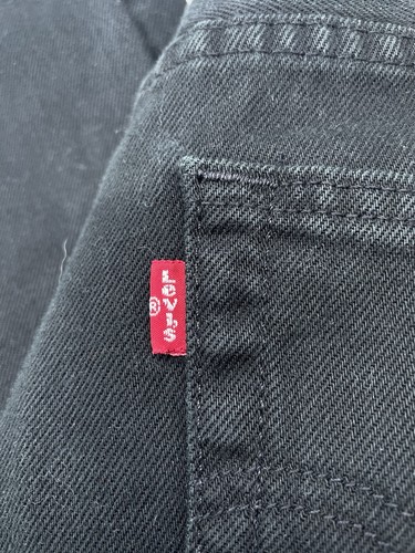Pantalones de mezclilla negros Levi’s 751 pierna recta cremallera mosca lengüeta roja en muy buena condición para hombre W32 L27 - Imagen 5 de 16