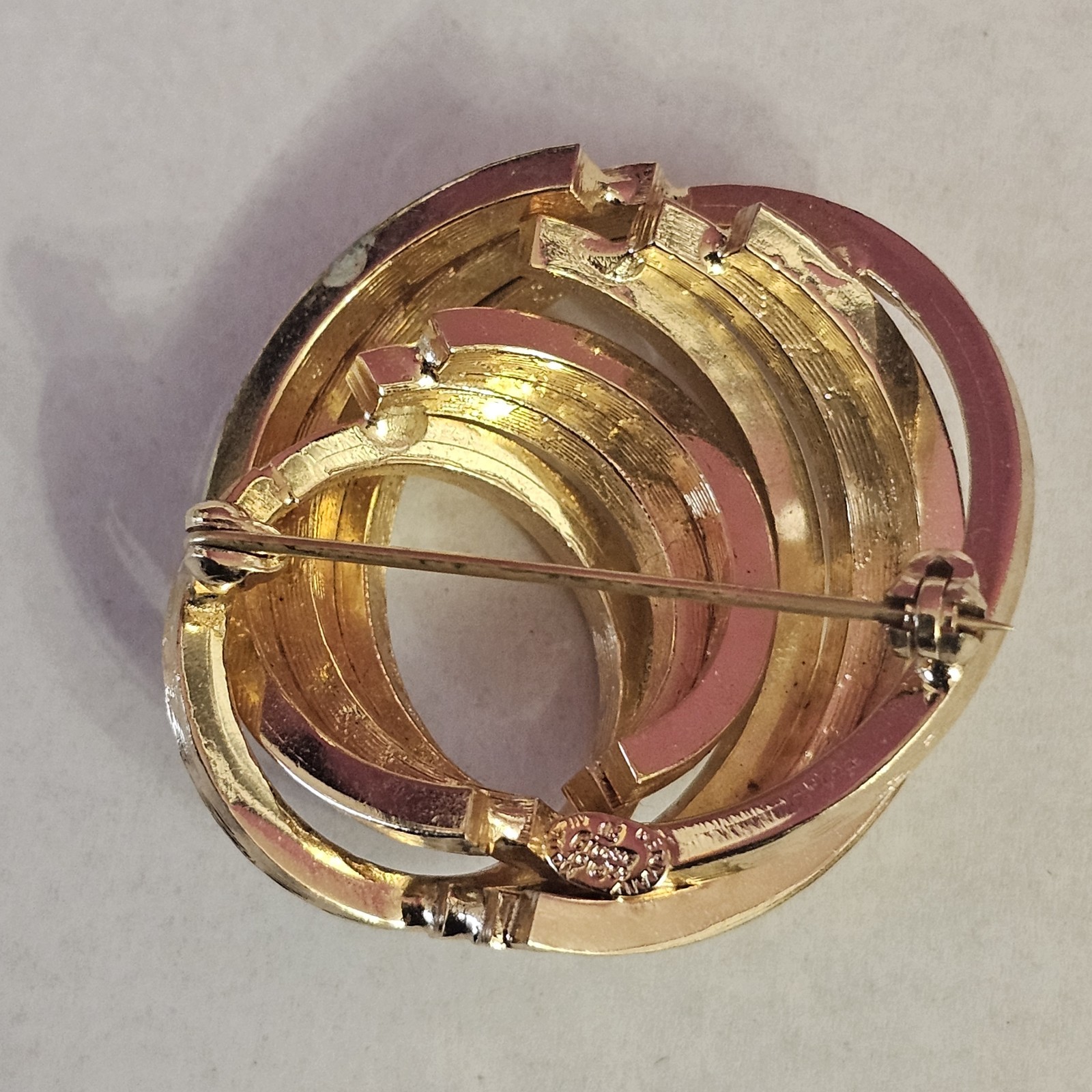 Photo 7 of Grosse Germany 1959 Gold Tone Brooch Pin Vintage Jewellery