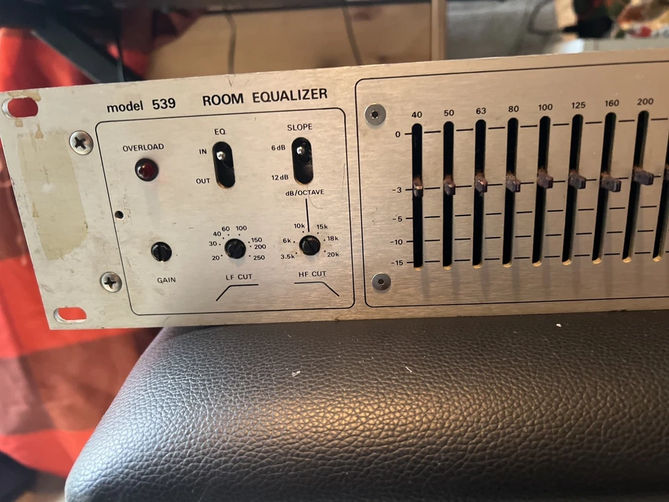 Urei Model 539  Vintage graphic EQ Equaliser retro   - Image 4 of 4