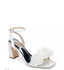 NIB Badgley Mischka Carli Rosette Block Heels - Soft White Satin Size 8.5