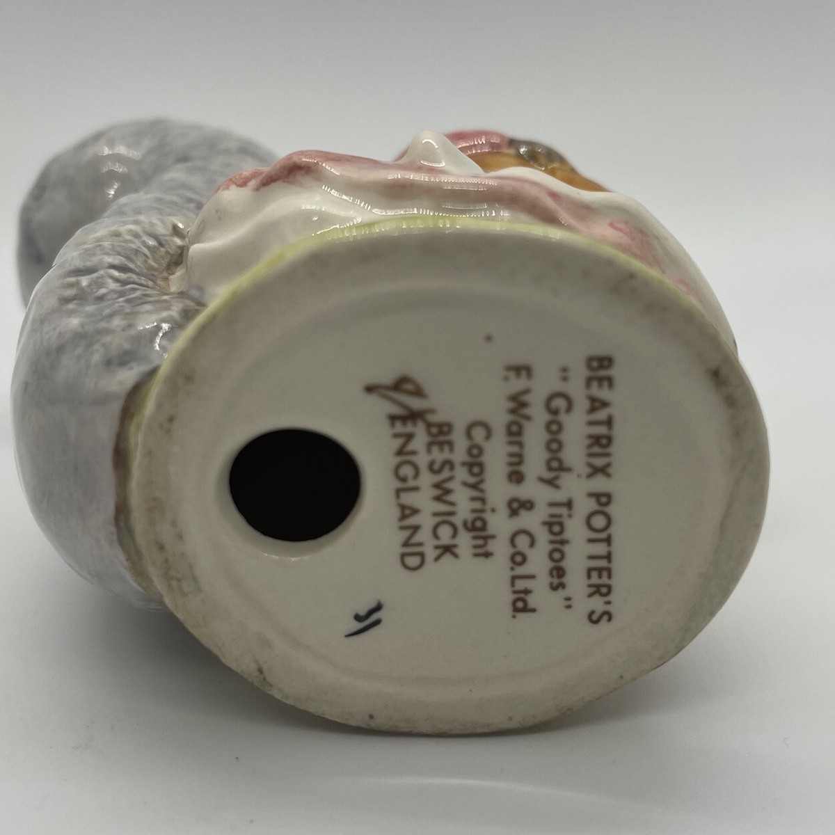 Beatrix Potter Figurine Goody Tiptoes Beswick England Squirrel