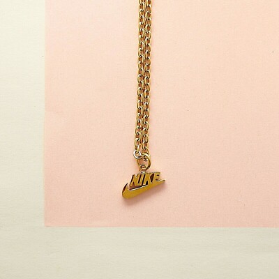 chain nike