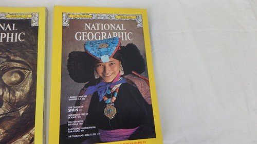 National Geographic Magazines 1970 - 1979 Vintage Print Ads; YOU PICK Issues! - Foto 61 di 71
