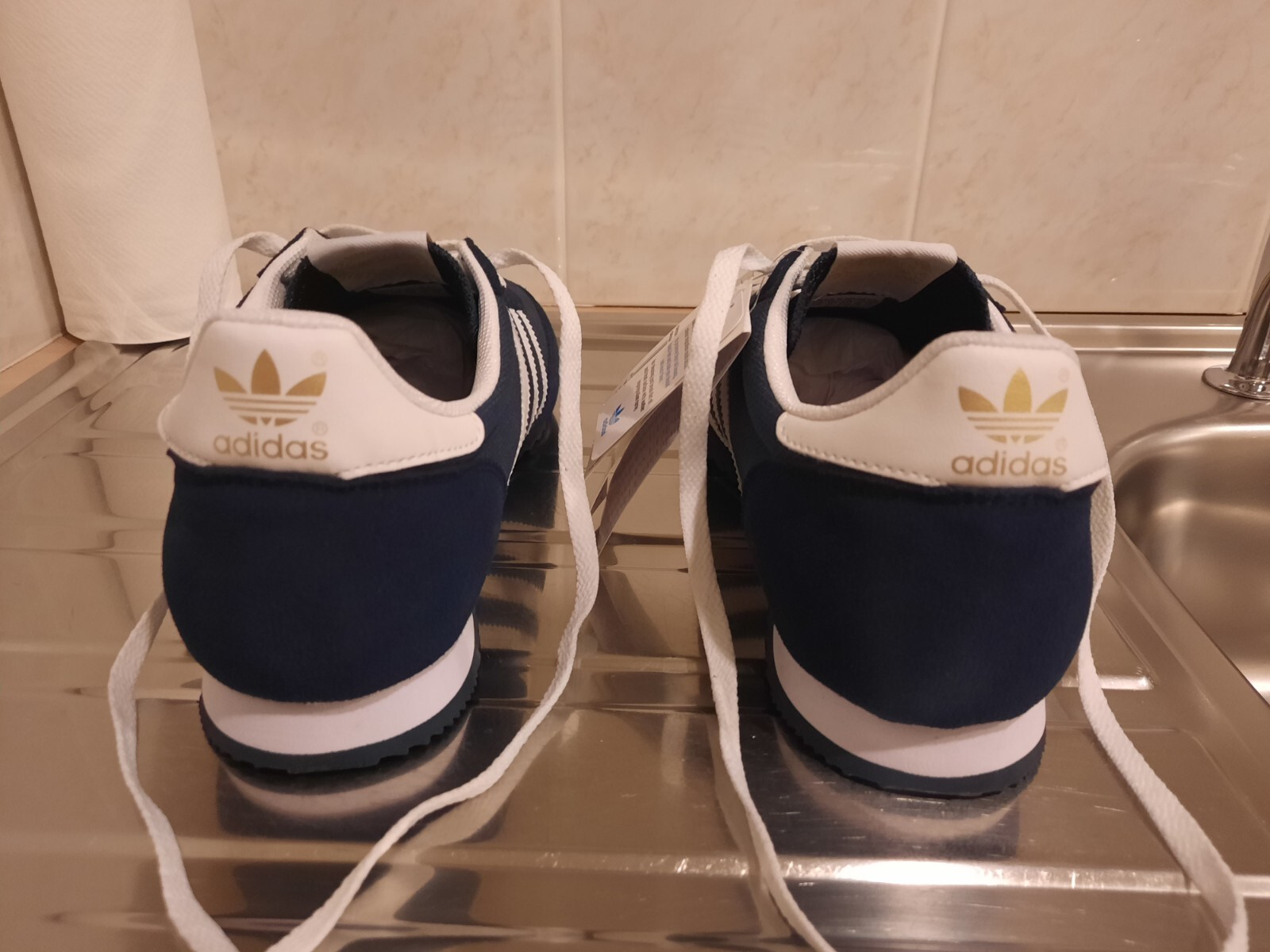 adidas dragon trainers size 10