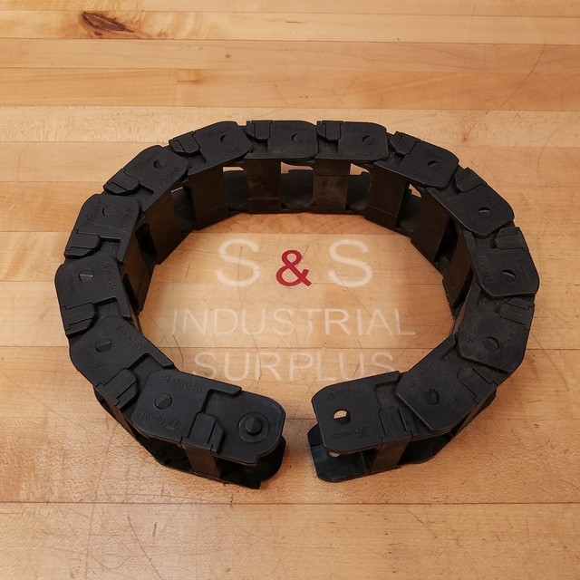 Tsubaki TKP0450IB Wireway Chain, 14 Link 253/4" Long 11/2"x 1" I.D