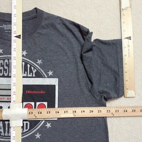 Classically Trained Men's Large T-Shirt Licensed Nintendo NES Controller Gaming
