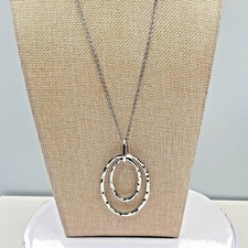 Vintage Silver Tone Hammered Double Oval Hoop Pendant Necklace Adjustable Chain
