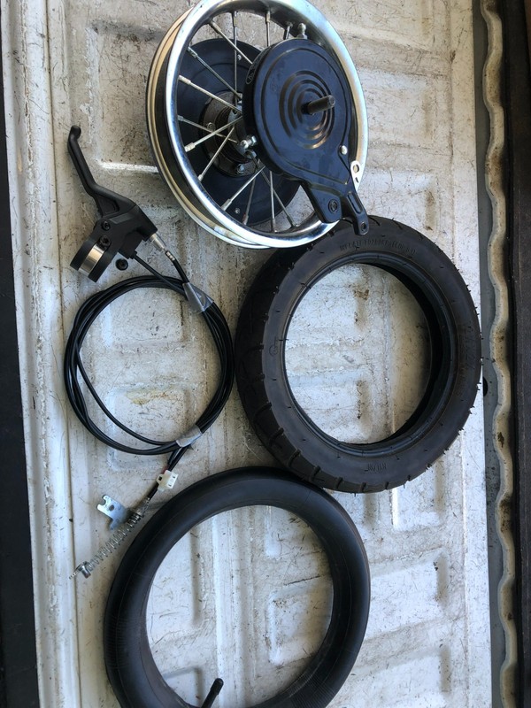 Razor Scooter Rear Wheel Assembly and Brake Lever USED!