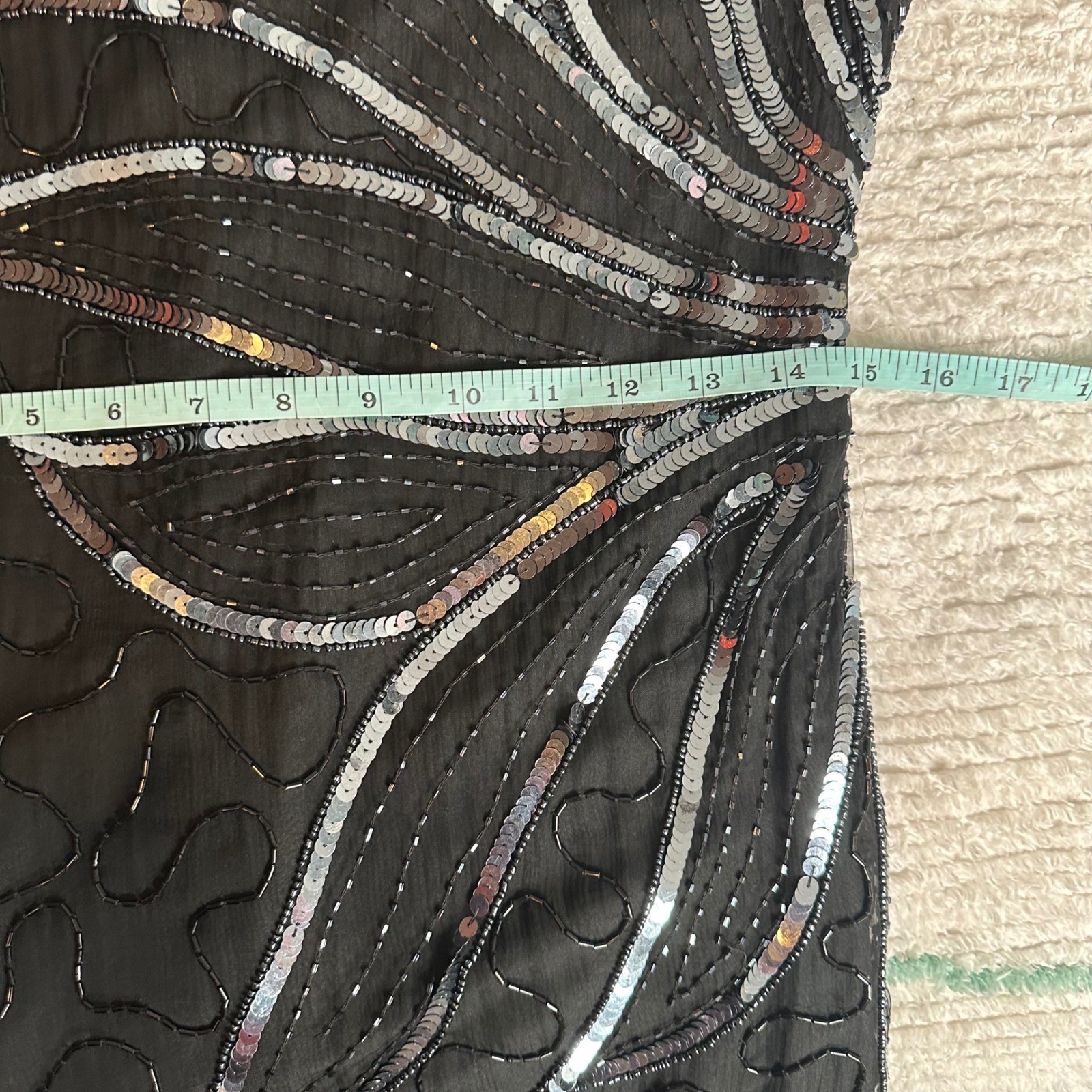 Vintage Black Beaded Sequin Art Deco Flapper Style Short Sleeve Party Dress