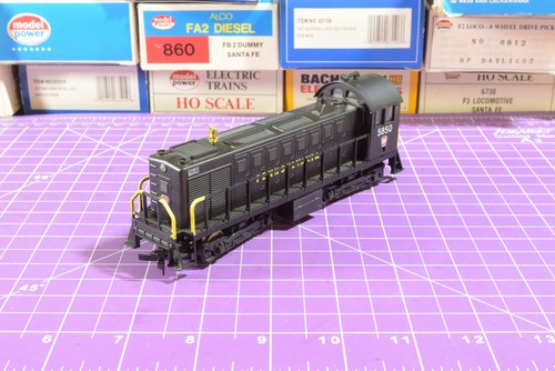 Locomotora modelo Power 6831 Pennsylvania ALCO S-2 NUEVA EN CAJA buen estado de funcionamiento | Zustand: New