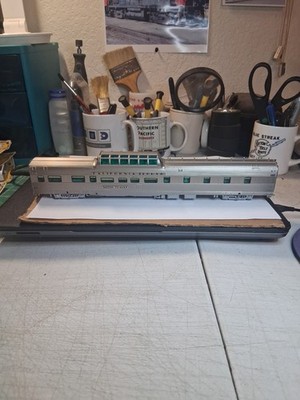 Broadway Limited  Ho  Western Pacific  Silver Chalet Vista Dome  Passenger Car