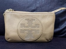 Tory Burch Beige Pebbled Logo Crossbody Bag Zip Top Detachable Strap Pockets