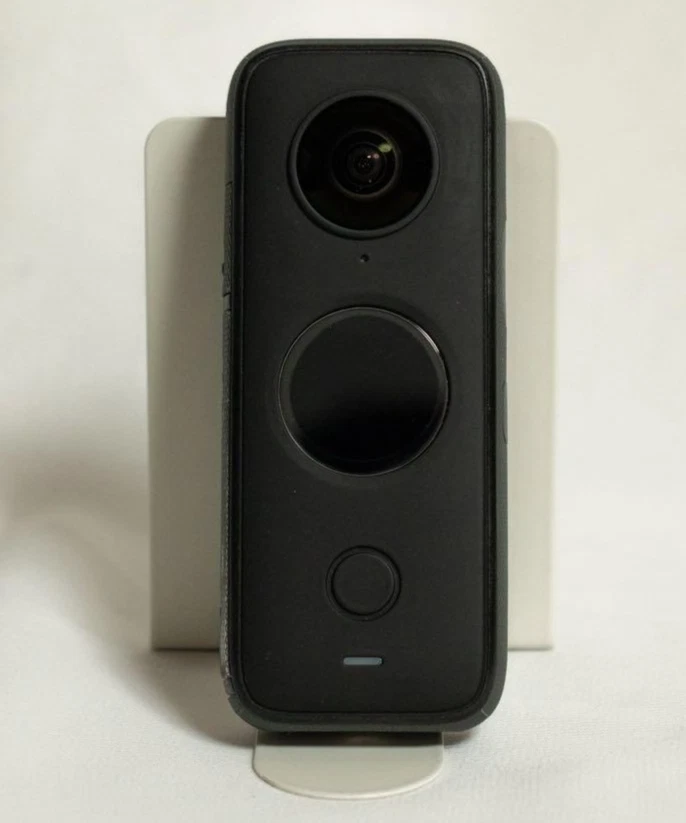Insta360 ONE X2 360° Action Camera 5.7K Stabilization Waterproof Used Japan - Image 2 of 4