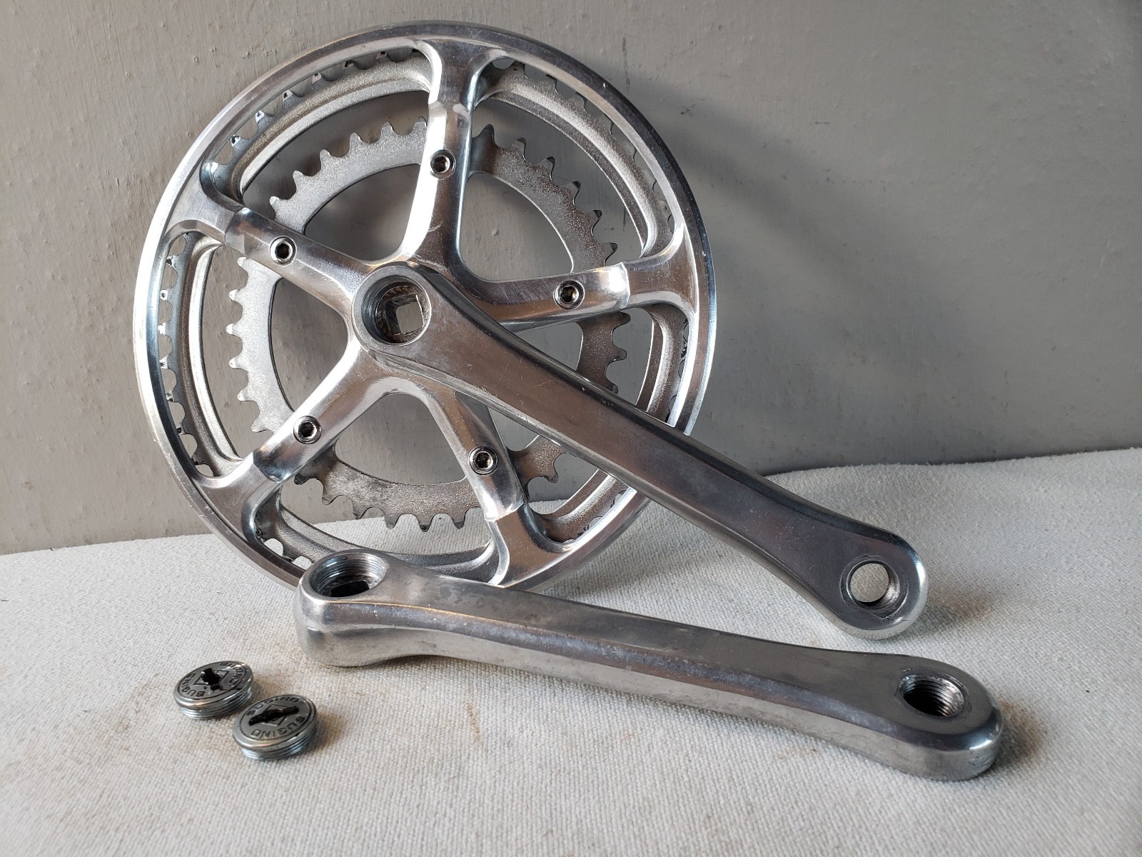 Vtg Aluminum Sugino Japan VT 170 mm 2 Ring Chain Guard Crank