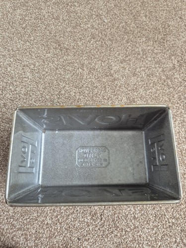 VINTAGE HOVIS BREAD TIN COLLECTABLE - Picture 2 of 3