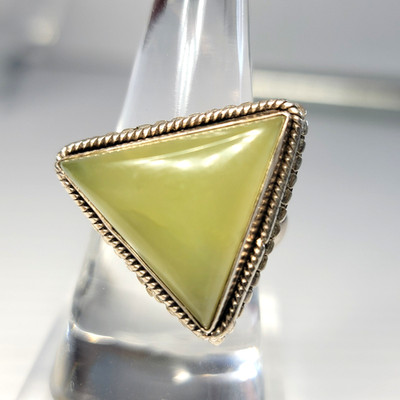 Vintage Prehnite Trillion Ring in 925 Sterling Silver Sz 10 Artisan Crafted 1x1''