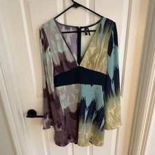 GUESS by Marciano Abstract V-Neck Flared Sleeve Dress S Multicolor