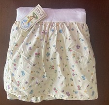 Classic Winnie the Pooh - Crib Dust Ruffle / Bed Skirt - New with Tag - Ivory
