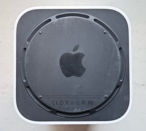 Apple AirPort Time Capsule 802.11ac 2TB A1470, ME177LL/A TESTED - Picture 4 of 6
