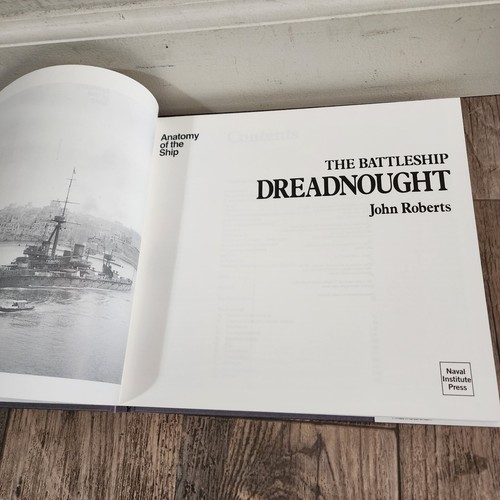 The Battleship Dreadnought (Anatomy of the Ship) by John Roberts - Picture 3 of 7