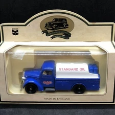 Lledo chevron 1936 Farm Delivery Truck Standard Oil Die Cast England New In Box