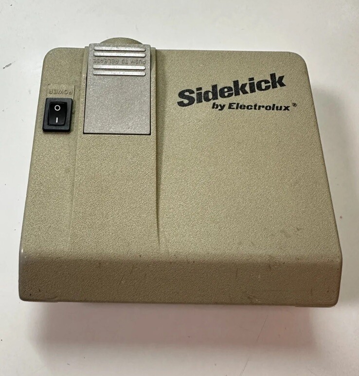 Electrolux スチームクリーナー 部品ケース付き Electrolux Sidekick By Electrolux Vacuum Attachment Accessory
