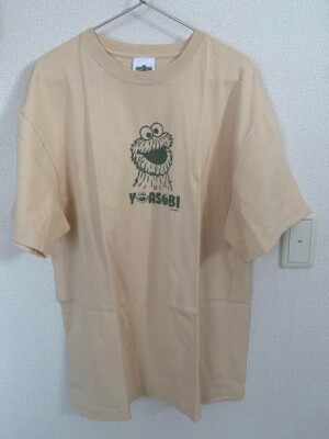 新品　SESAME STREET TRUCK YOASOBIコラボ Tシャツ　S YOASOBI、初アリーナツアーでセサミストリートとのコラボが決定