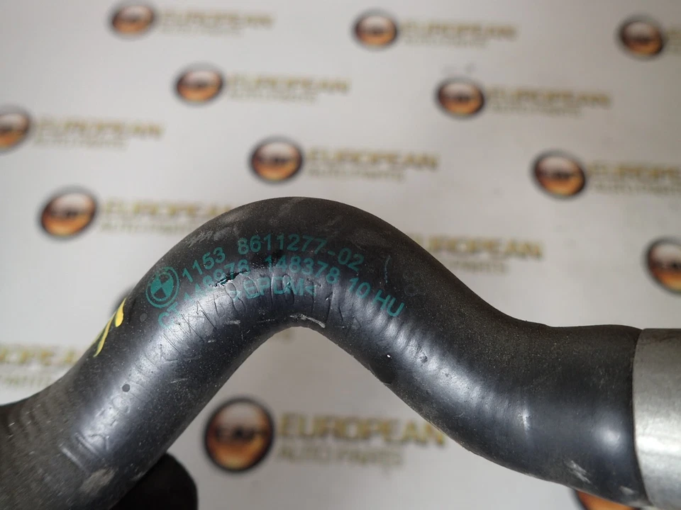 2014-2018 BMW F30 340i 3.0L Coolant Hose, oil filter - electric coolant pump OEM - Imagem 3 de 3