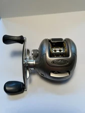 BASS PRO SHOPS JOHNNY MORRIS SIGNATURE SERIES JMP10H BAIT CAST REEL
