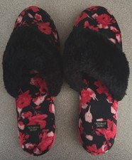 Victoria s Secret Slippers Black Red Floral Size Medium