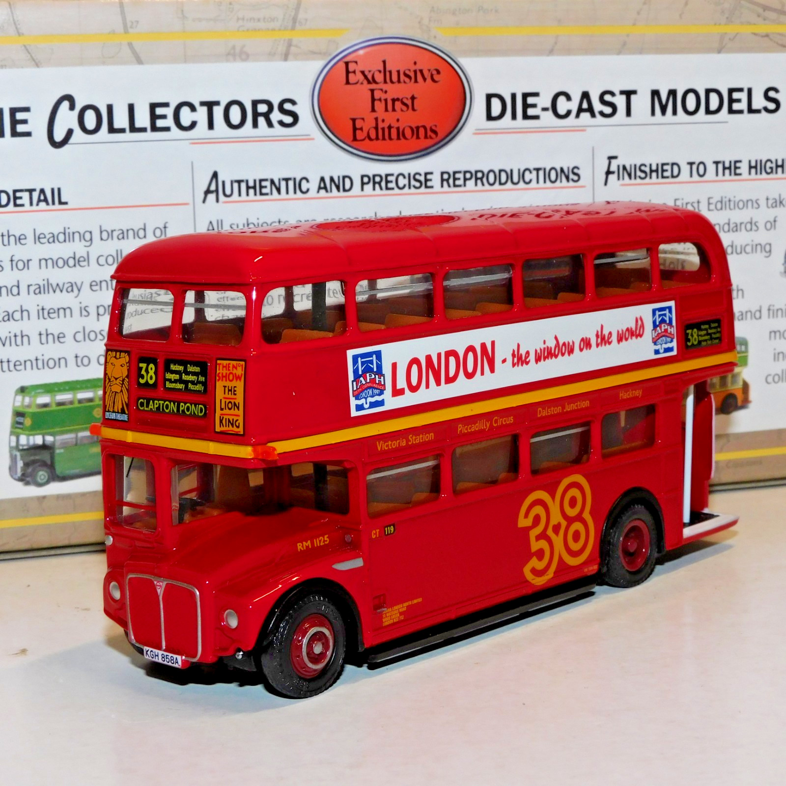 EFE AEC RM ROUTEMASTER BUS TRANSPORT FOR LONDON ROUTE 38 CLAPTON POND 1/76 15639
