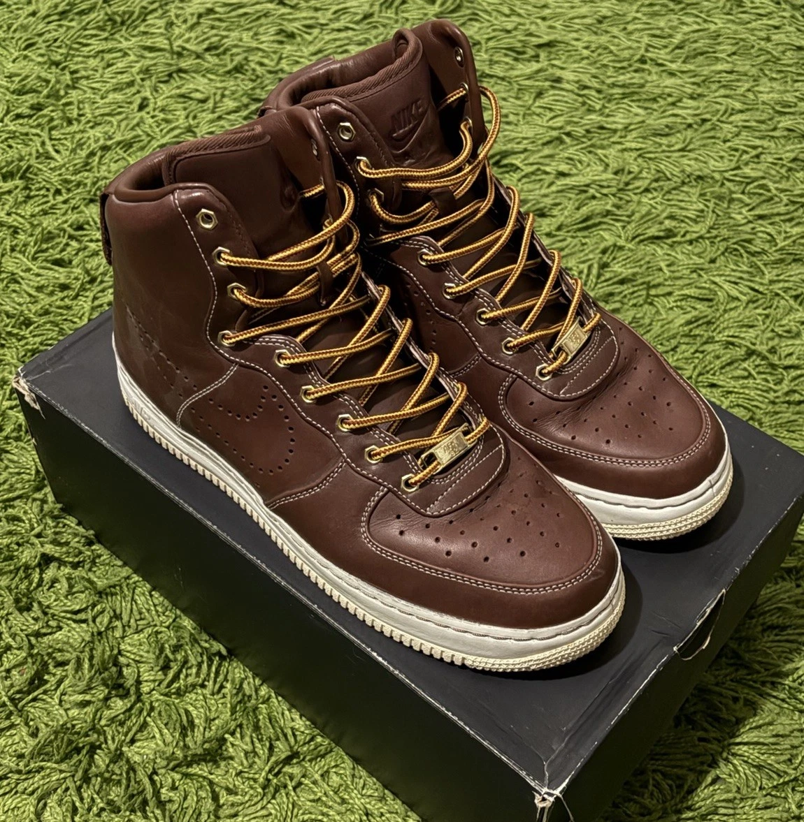 Nike Air Force 1 Supreme High Work Boots for Sale | Authenticity