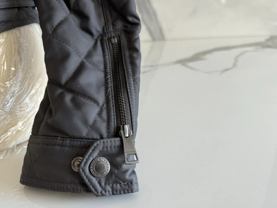 burberry quilted jacket girls Size 8US New - Image 4 of 4