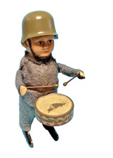 orig. Schuco Tanzfigur, Soldat mit Trommel um 1940, mit Schlüßel, Rarität! (466)