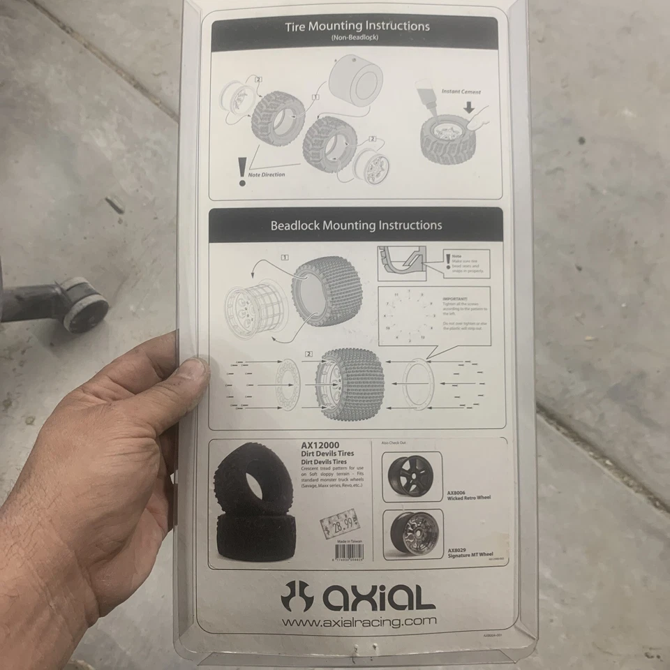 Axial Racing AX12000 Dirt Devils Tires - Image 4 of 4