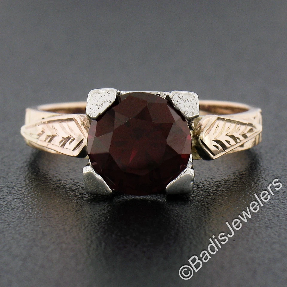 Antique 10K TT Gold 8mm Round Lab Created Ruby Solitaire w/ Engraved Sides Ring - Image 3 of 4