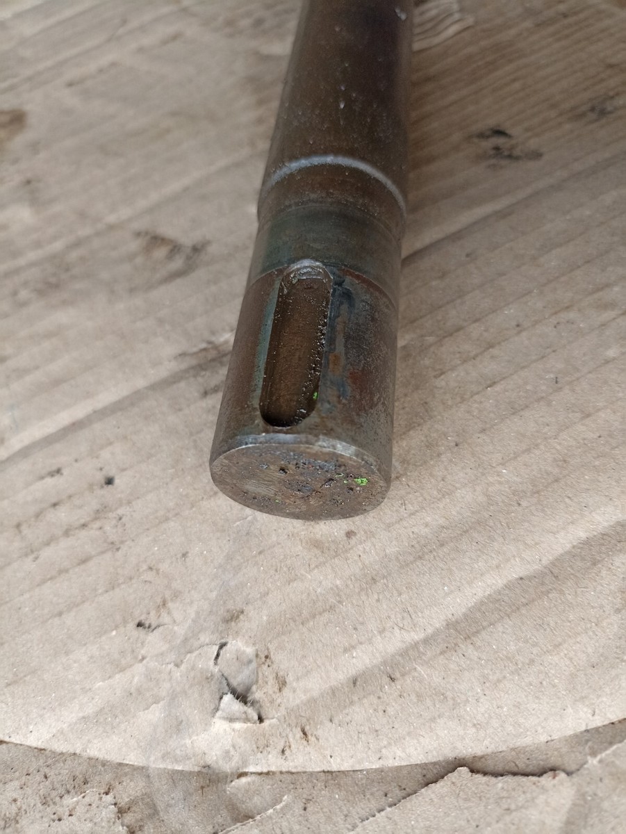 Deutz Fahr KH2.52 Heuwender Welle Aussen 06562359 | eBay