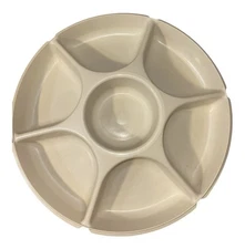 Tupperware Divided Serving Tray 1665-3 Almond With Lid 1666-3 No Dip Bowl #2