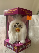 1998 Tiger Electronics Furby "Snowball" 70-800 NIB