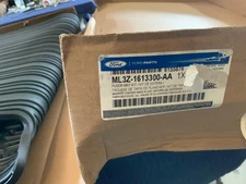 FORD F-150 FLOOR CONTOUR MATS FORD ML3Z1613300AA