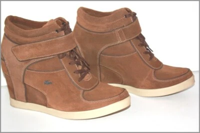 LACOSTE Bottines Compensées à scratchs Daim Marron Fauve Taille 40 TBE - Photo 1/4