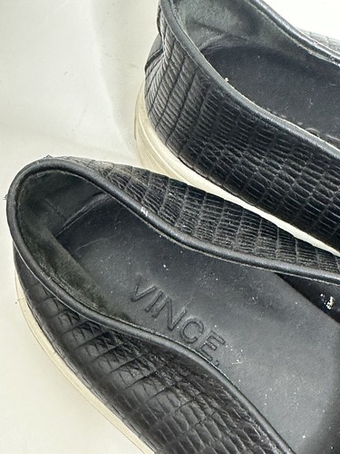 Women Vince Leather Slip On Sneakers In Black White Shoes Size 7.5” - Picture 2 of 6