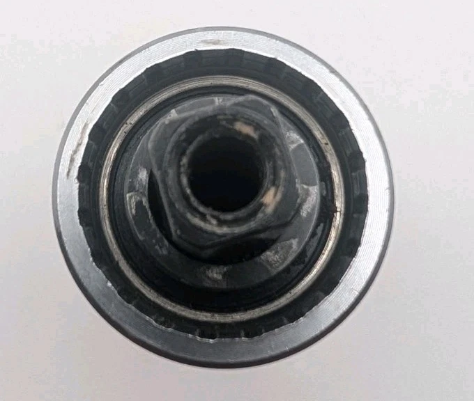 Shimano Sealed Cartridge Bottom Bracket English Square 73x113mm Road/MTB BB-UN52 - Image 4 of 4