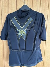 Camaro Protective Kitesurfing Top Size Small