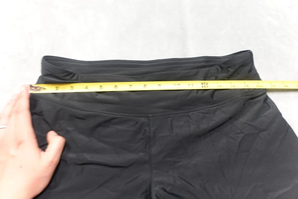 Pantalones cortos para mujer Title Nine medianos anticorrer Foto 3 de 4