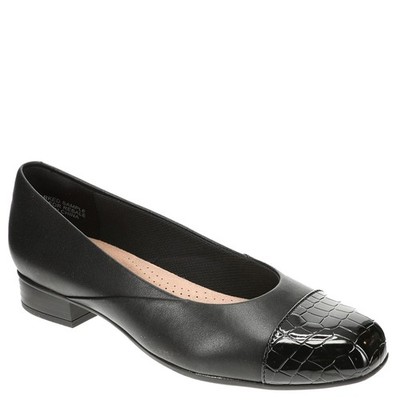 Clarks Juliet Rise Women's Slip On